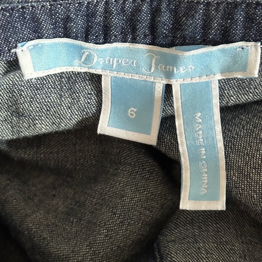 Draper James Chambray Ruffle Shift Denim dress. Size 6. - Picture 5 of 6